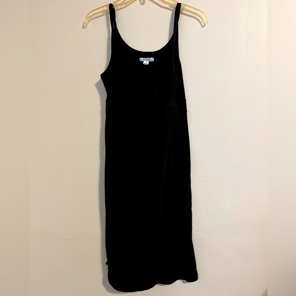 Old Navy Maternity, black casual dress, size medium!